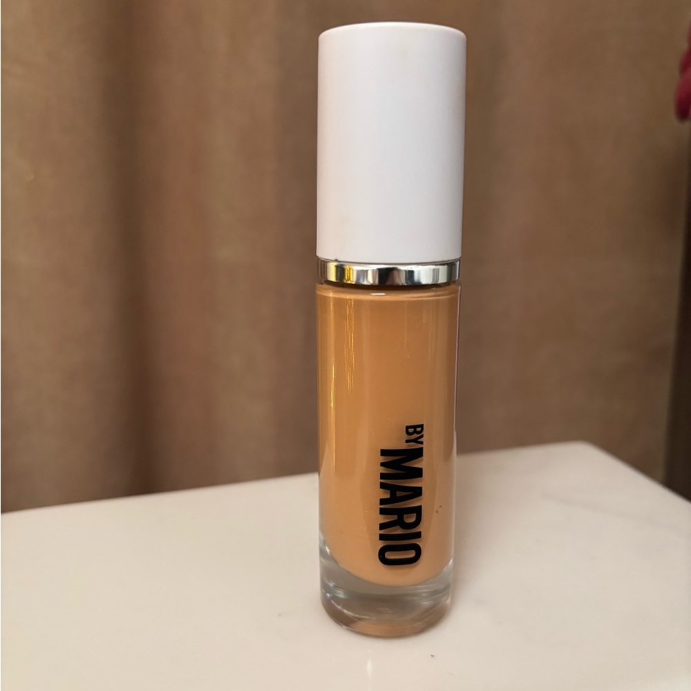 MAKEUP BY MARIO SurrealSkin Luminous Hydrating Foundation 13W